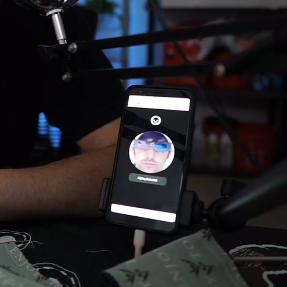 Stream Chatter Phone Display Stream Chatter Phone Display